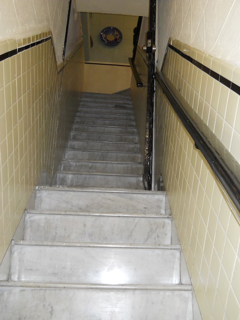 'Escaleras hacia la casa' 